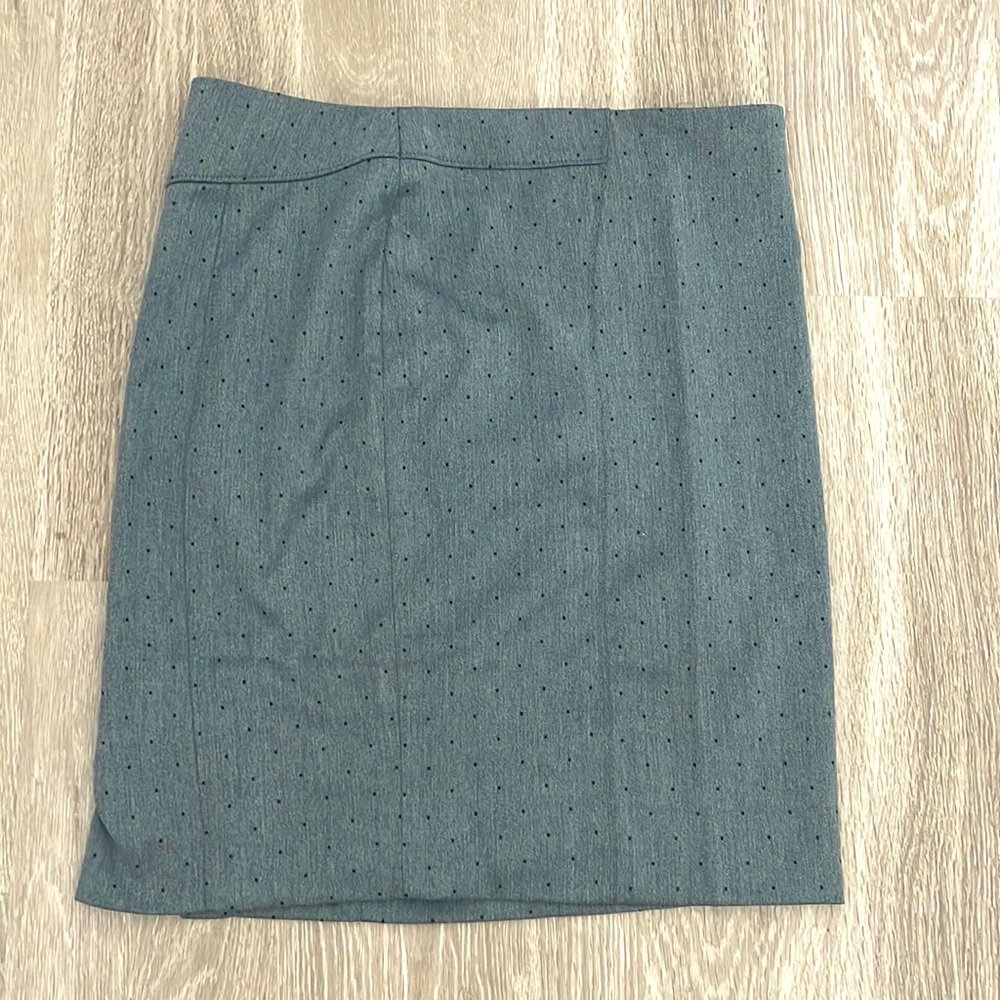 NEW Ann Taylor gray & black polka dot pencil skirt